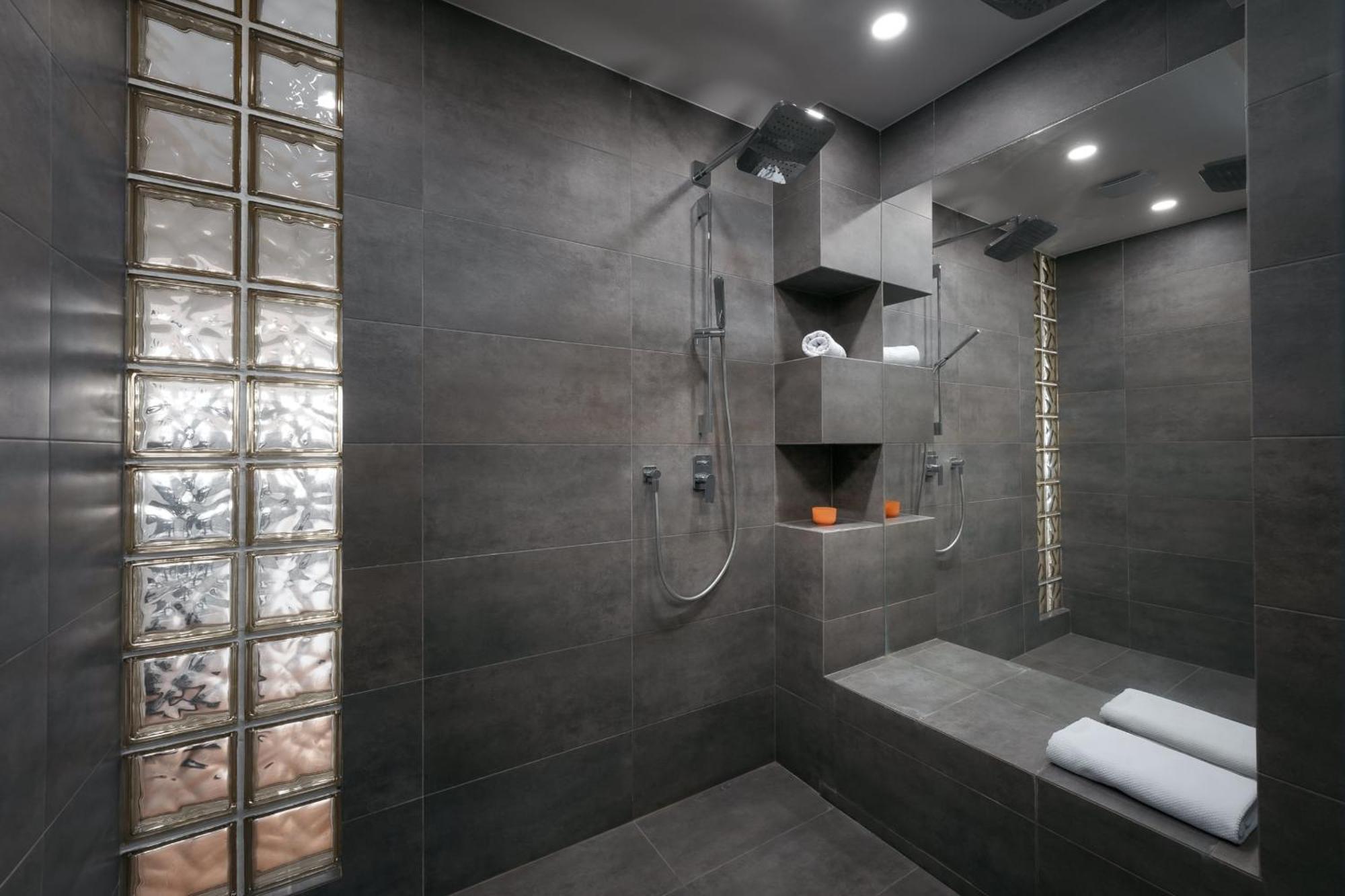 Dot 3 Bdr Apartment With Tyn Cathedral View & Ac Praga Exterior foto