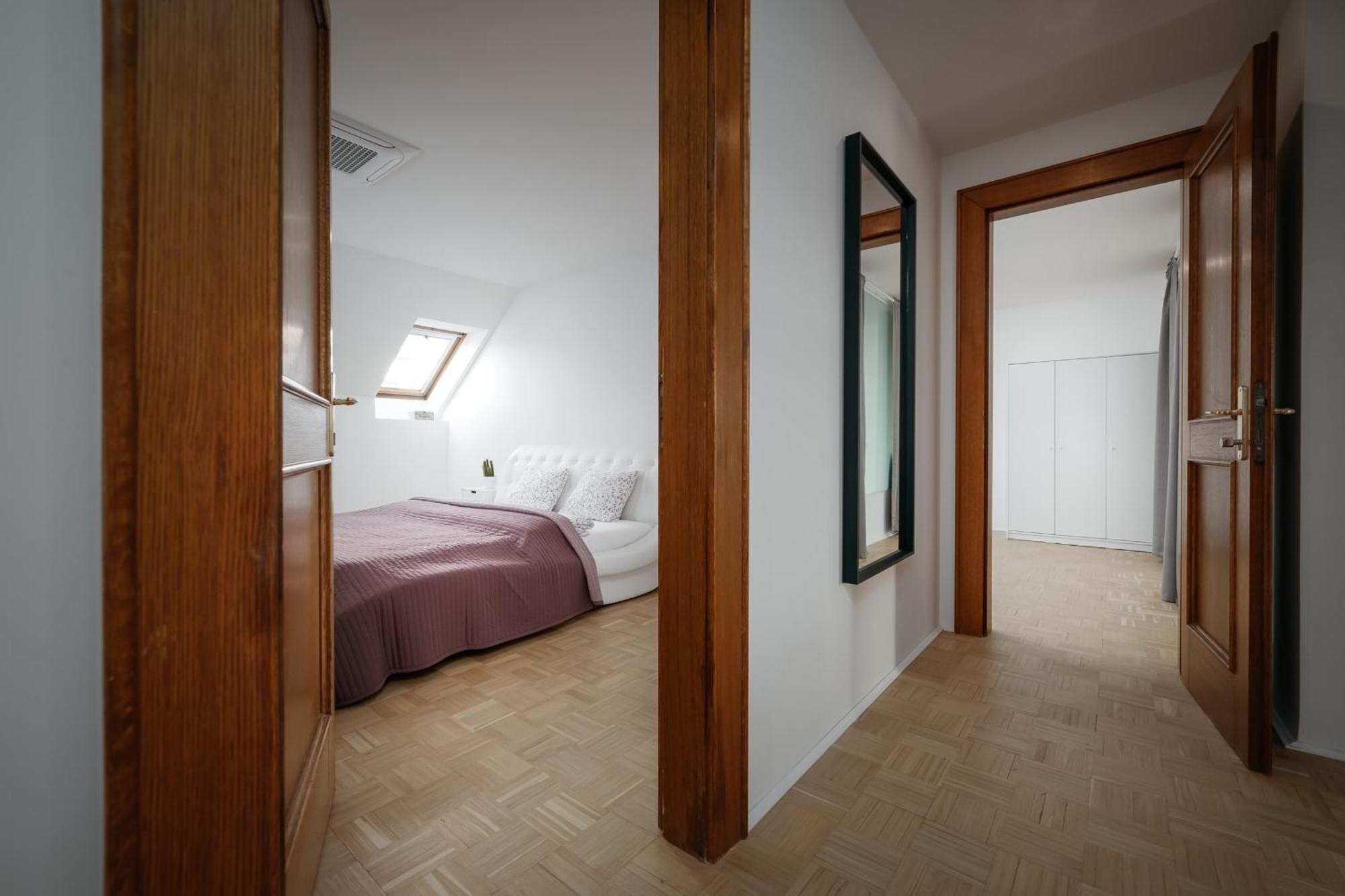 Dot 3 Bdr Apartment With Tyn Cathedral View & Ac Praga Exterior foto
